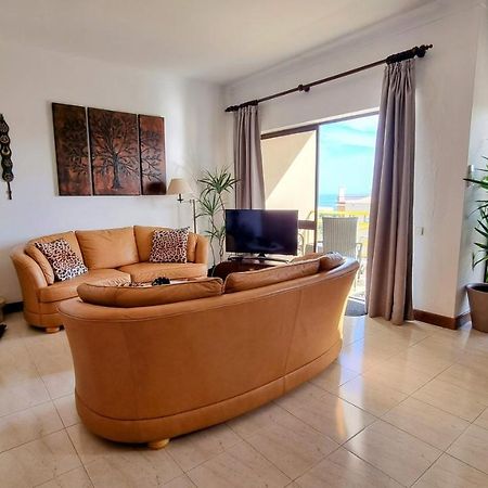 Apartmento Praia Da Dona Ana Lagos Exterior foto