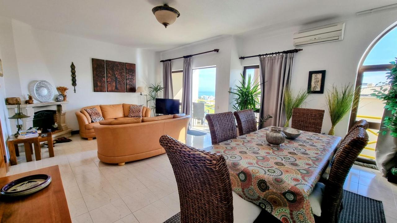 Apartmento Praia Da Dona Ana Lagos Exterior foto