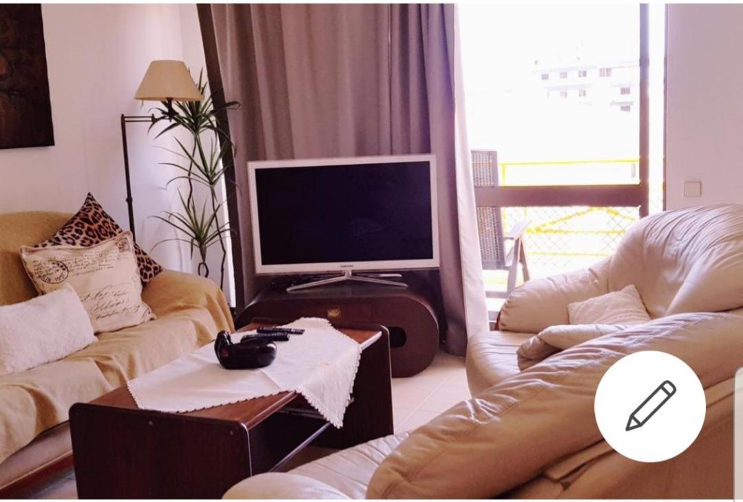 Apartmento Praia Da Dona Ana Lagos Habitación foto