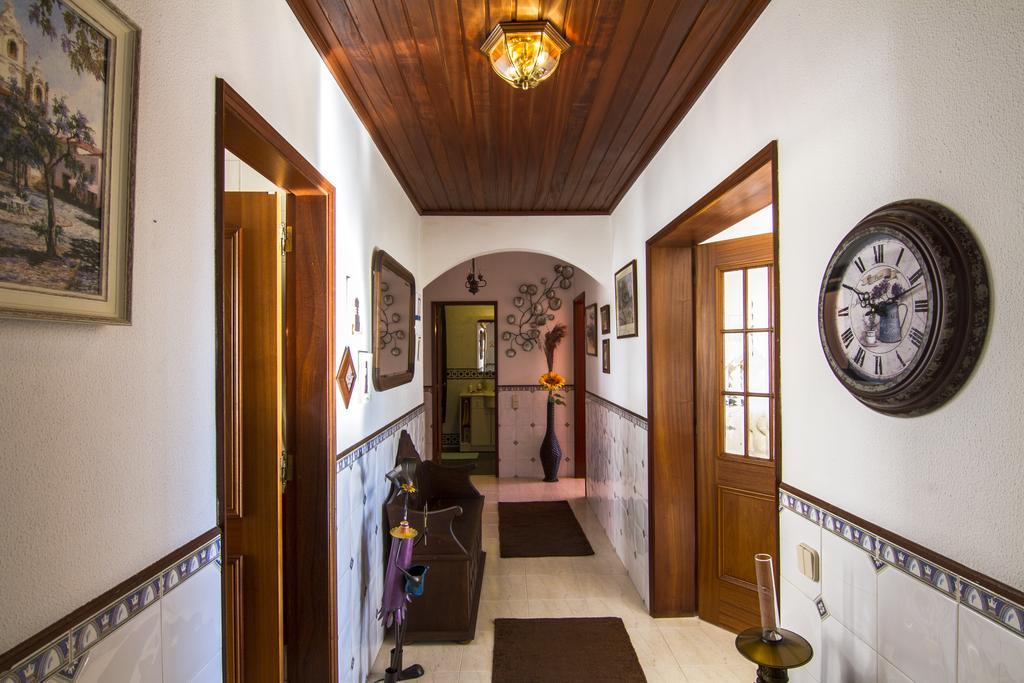 Apartmento Praia Da Dona Ana Lagos Habitación foto